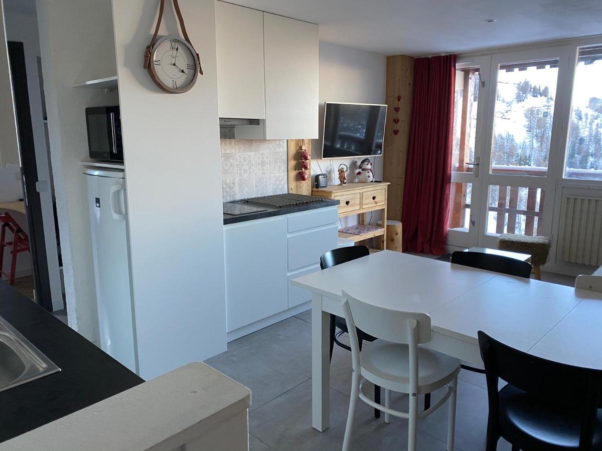 Plagne Centre - Immeuble Le Mustag - Wifi Apartment La Plagne Luaran gambar